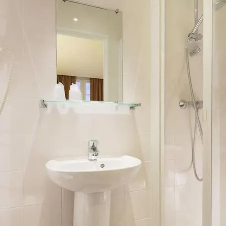 Hotel Republique Paris